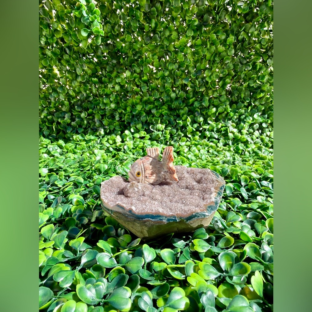 Soapstone Fish on Amethyst Druzy